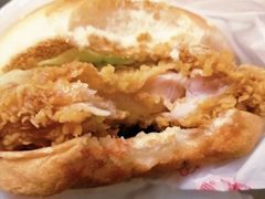 麦辣鸡腿汉堡经典中薯条套餐-麦当劳(凯德广场店)