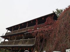 -乌托邦轰趴日租聚会别墅(先生的院子店)
