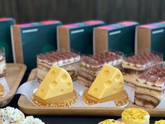 -上海伟杰·捷豹路虎4S店(闵行店)