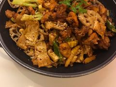 干锅牛蛙-渝蛙馆(新百店)