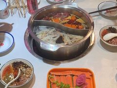 -老马路串串香火锅(北门桥店)