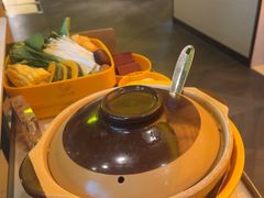-润园四季椰子鸡火锅(卓越INTOWN店)