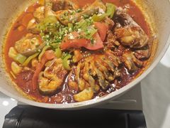 -刘姐啤酒鱼民族演艺餐厅(西街总店)