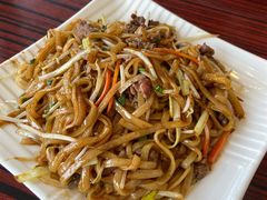 干炒牛河-永合隆茶餐厅(海雅缤纷城店)