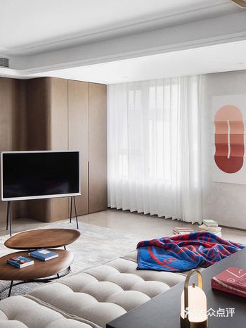 小时候跳房子需要9步，长大后装房子只要1步