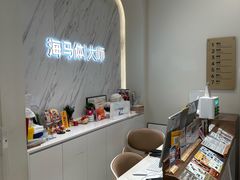 -HIMO海马体照相馆(上海华润CP静安店)