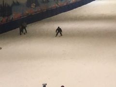 -乔波室内滑雪场