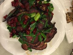 -唐师傅湘西名菜馆(武陵路店)