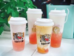 -LELECHA乐乐茶(上海五角场万达广场店)