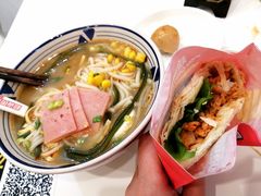 -秦陕印象超级肉夹馍(万达广场西安民乐园店)
