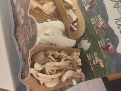 -芸山季·云南野生菌火锅(人民广场来福士店)