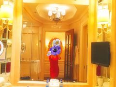 -广州富力丽思卡尔顿酒店