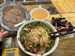 -东方宫·中国兰州牛肉拉面清真(三里屯店)
