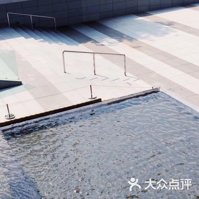 广州市城市规划展览中心号称半个足球场大的广