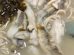-明呈黄鱼面馆(斜土路店)