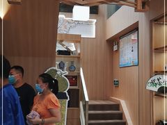 -霸王茶姬(南强街店)