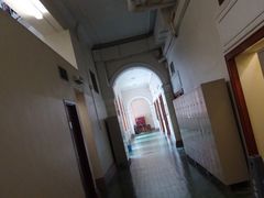 -香港大学