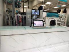 -福奈特洗衣洗鞋(温榆广场店)