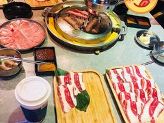 -哈哈碳都·牛肋条无限自助烤肉(台江万达店)