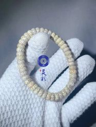 -灵彩珠宝(朗香街店)