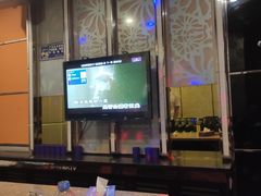 -蓝尊量贩(黄河路店)