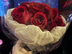 -亭亭鲜花店(中山北路店)