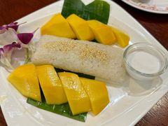 -Dang restaurant (patong phuket)