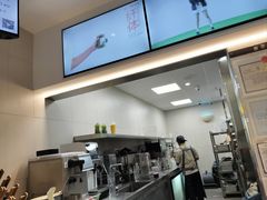 -喜茶(上海淮海中路渔阳里店)
