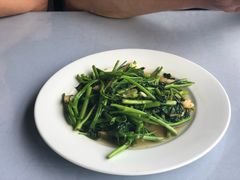 -Lanterns Vietnamese Restaurant