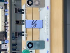 -华为授权体验店(中山公园来福士)