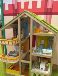 -莫莉幻想儿童乐园(绍兴金帝银泰城店)