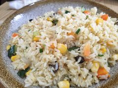 招牌海参花胶炒饭-香港儿时味碗仔翅(麻涌店)
