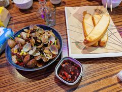 -蚝堡海鲜·威海菜·海肠捞饭·烧烤·亚洲吃蚝公司(幸福门店)