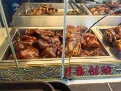 -老鼎万春卤菜(五代传承创始老店)