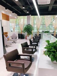 -CARR SALON