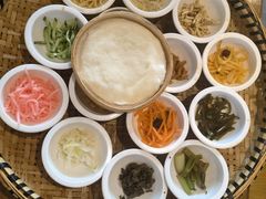 -包整·丝娃娃(一览甲秀楼风景店)