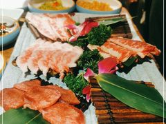 -明洞阿姨·韩式酱蟹烤肉·创意料理(三元桥店)