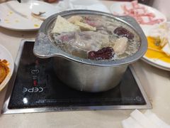 -爱客得牛排海鲜烤肉·火锅自助(春熙路黑金好店)