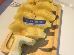 -嗨辣小聚·盘锦河蟹·海鲜烧烤龙虾(盘锦十年好店)