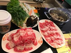 -呷哺呷哺(新世界百货望京店)