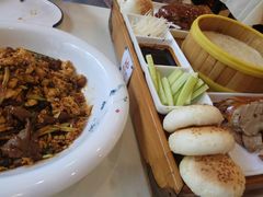 -鑫巴蜀小镇 · 水煮鱼专研店(玉桥店)