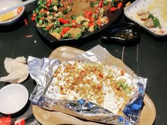 -何师烧烤Pro ·江湖川菜·小龙虾·精酿(太古里旗舰店)