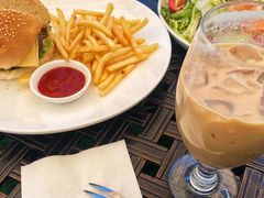 -玫瑰西餐厅.意面披萨.牛排咖啡