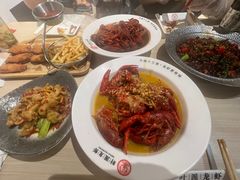 -叶派龙虾•招牌香辣蟹·海鲜(中海国际店)