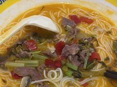 -粉小主·贵州酸汤牛肉粉(南京仙林金鹰店)