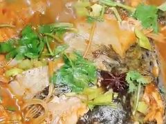 -咱屯子铁锅炖直营店(保利店)