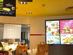 -麦当劳(顾村公园店)