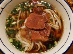 -矮子粉店1985·长沙米粉(湘春路店)