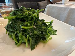 蒜蓉豌豆尖-尘香•传统川菜(创汇首座店)