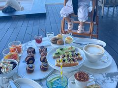 -瑰丽酒店·海吧·天际下午茶·现场DJ·天台酒吧